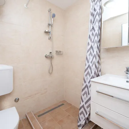 Tereza With Private Pool Sea View *