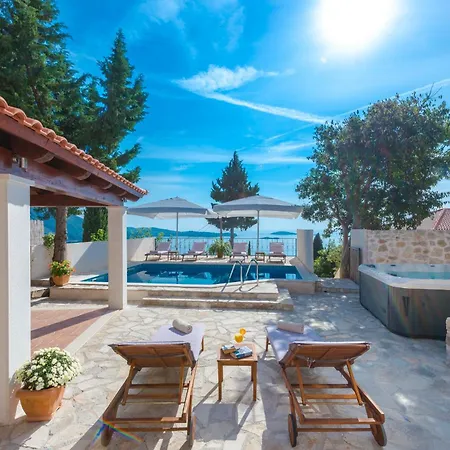 Tereza With Private Pool Sea View Вилла